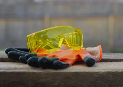 Safety goggles
